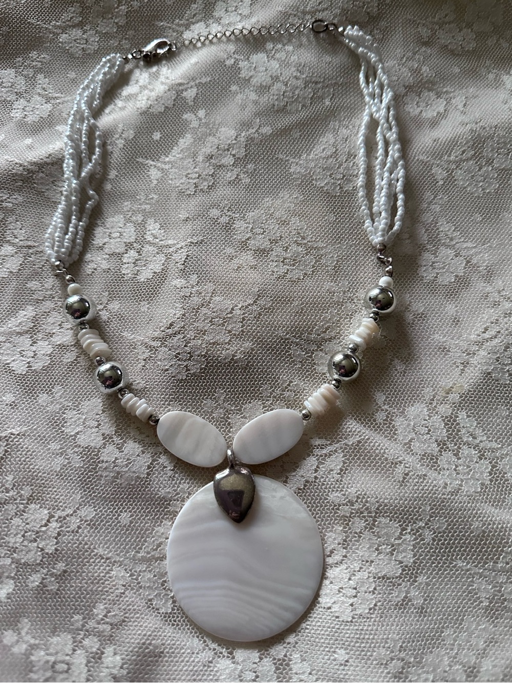 Shell and Silver Toned Necklace